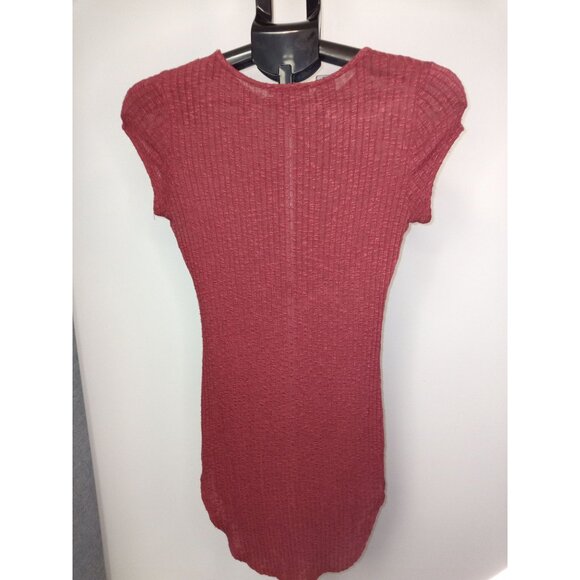 Love Culture Women's Burgundy Knit Mini Dress Size Medium - Picture 2 of 4